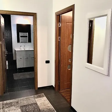 Cara - 5 Min Walk To The Daire