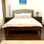 Apartment Cara - 5 Min Walk To The