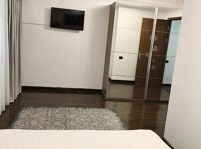 Cara - 5 Min Walk To The * コンスタンツァ