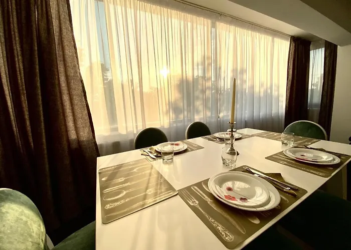 Cara - 5 Min Walk To The * コンスタンツァ