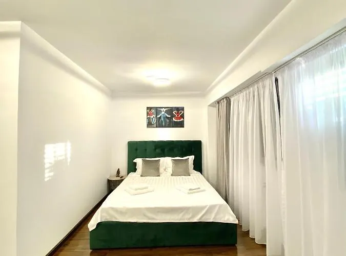 Cara - 5 Min Walk To The アパート コンスタンツァ