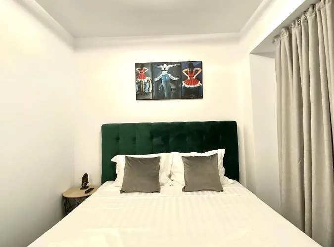 Cara - 5 Min Walk To The